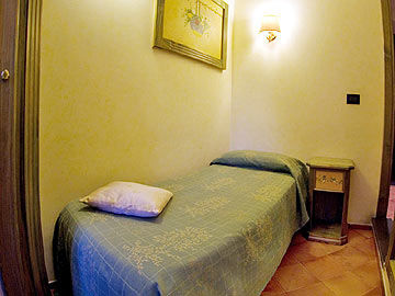 Domus Tiberina 2* Roma